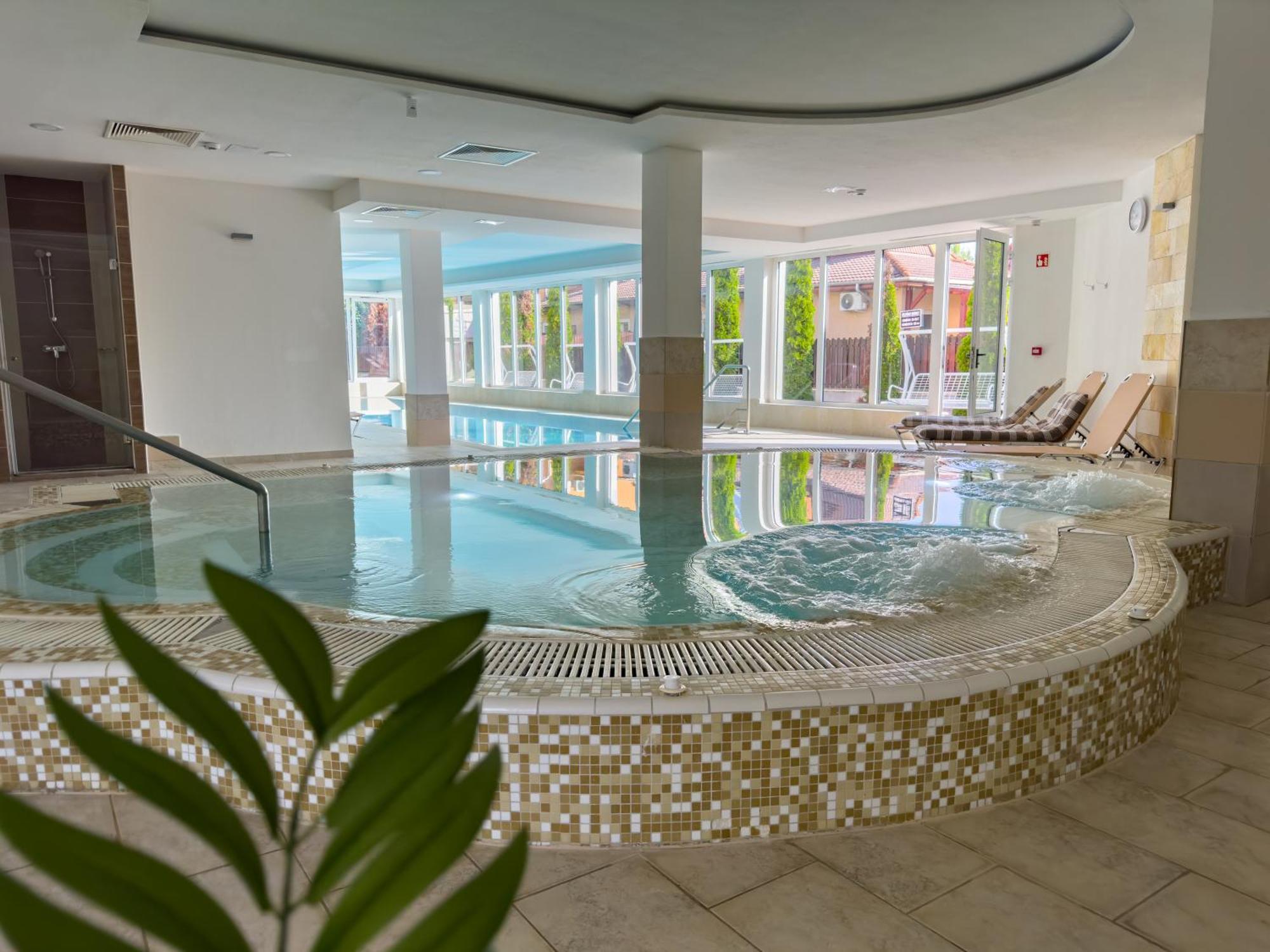 Hotel Aurora Miskolc Eksteriør bilde