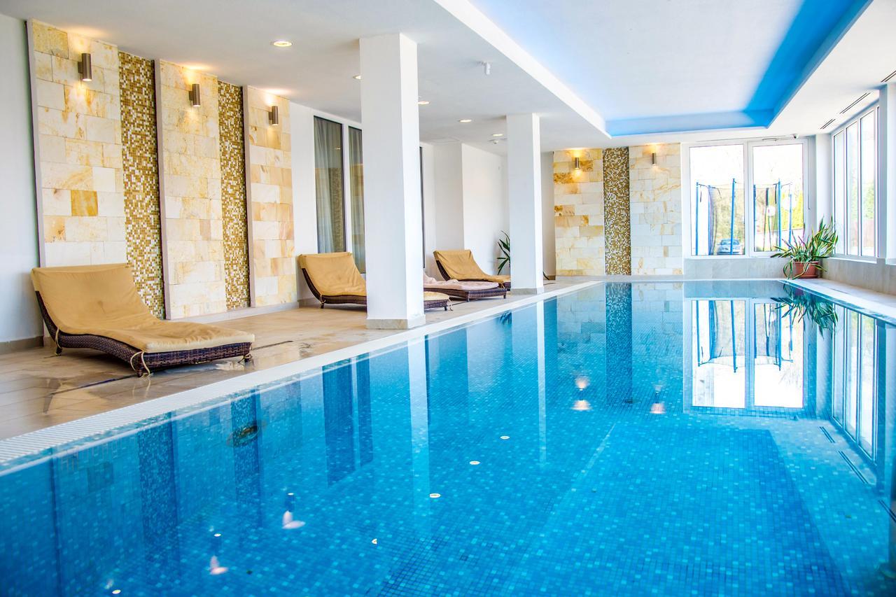 Hotel Aurora Miskolc Eksteriør bilde